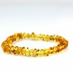 Gintarinė vaikiška apyrankė