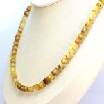 Gintariniai vyriški karoliai