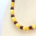 Gintariniai karoliai