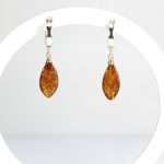 Gintariniai auskarai