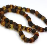 Gintariniai vyriški karoliai