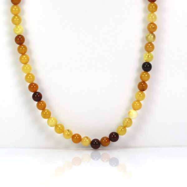 Gintariniai karoliai