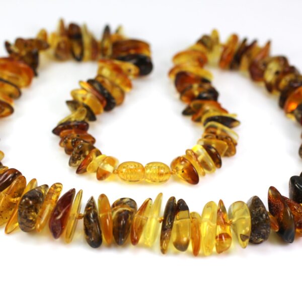 gydomieji gintaro karoliai