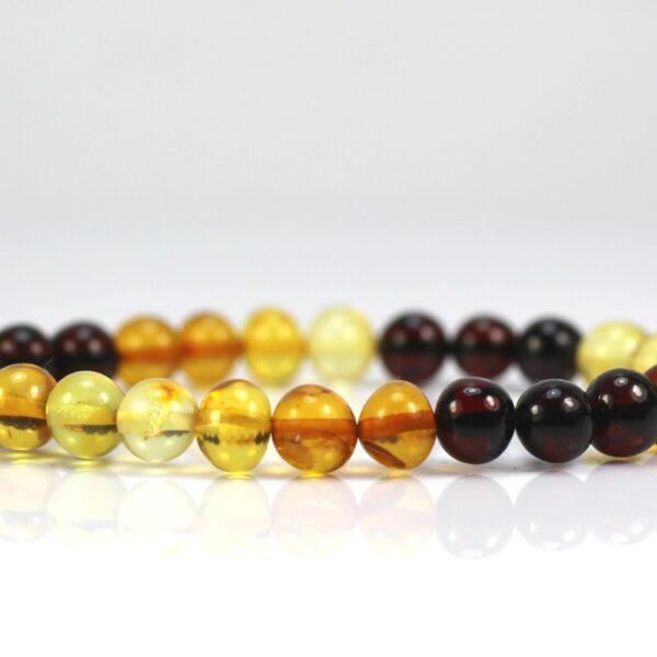 Gintarinė apyrankė