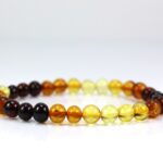 Gintarinė apyrankė