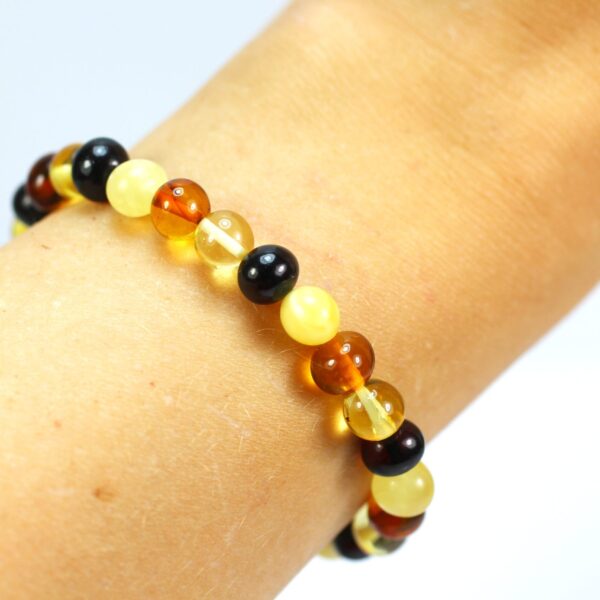 Gintarinė apyrankė