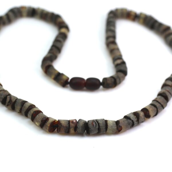 Gintariniai vyriški karoliai