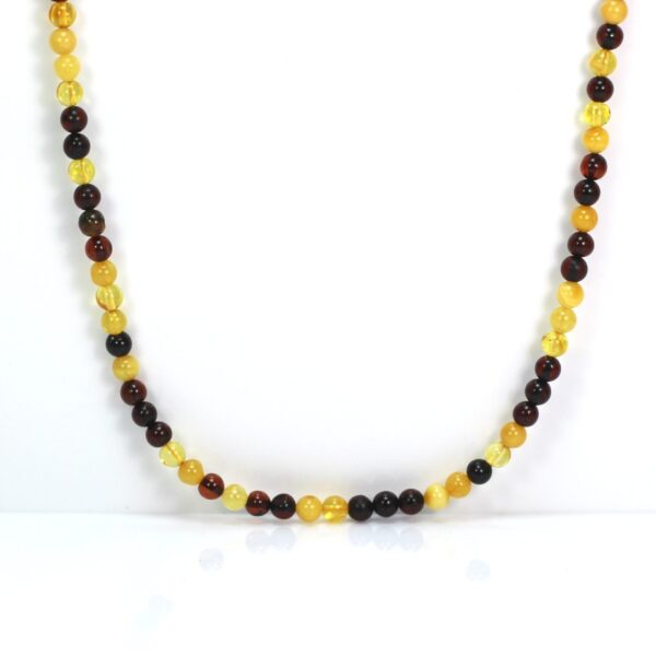 Gintariniai karoliai