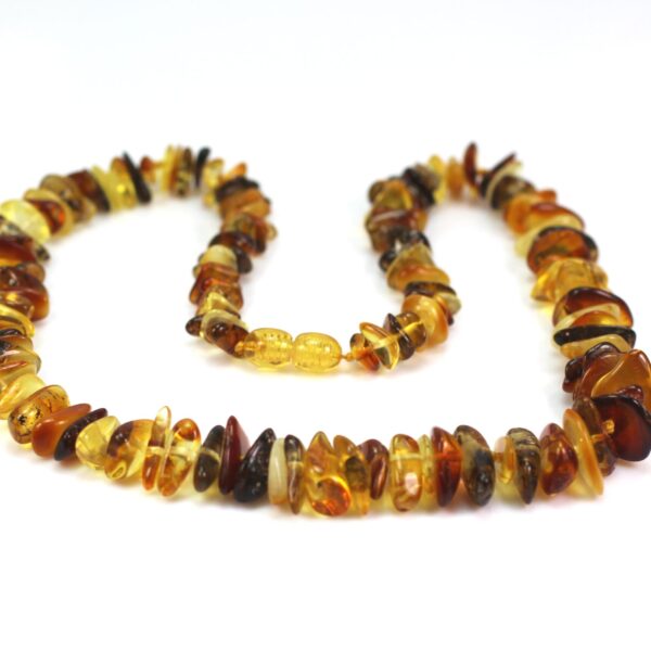 gydomieji gintaro karoliai