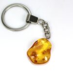 Gintarinis raktų pakabukas