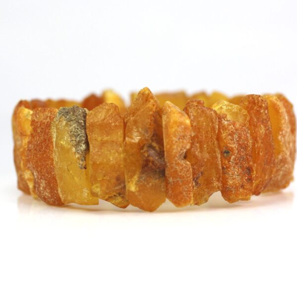 Gintarinė apyrankė