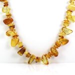 gydomieji gintaro karoliai