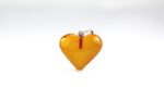 Gintarinis pakabukas širdelė