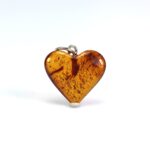 Gintarinis pakabukas širdelė