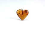 Gintarinis pakabukas širdelė