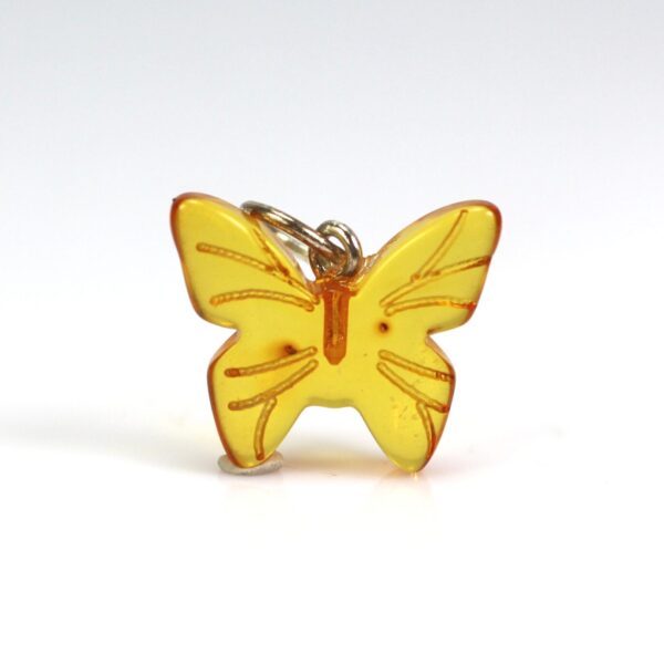 Gintarinis pakabukas drugelis