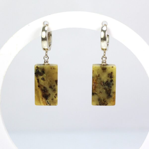 Gintariniai auskarai