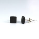 Juodo gintaro auskarai kvadratėliai