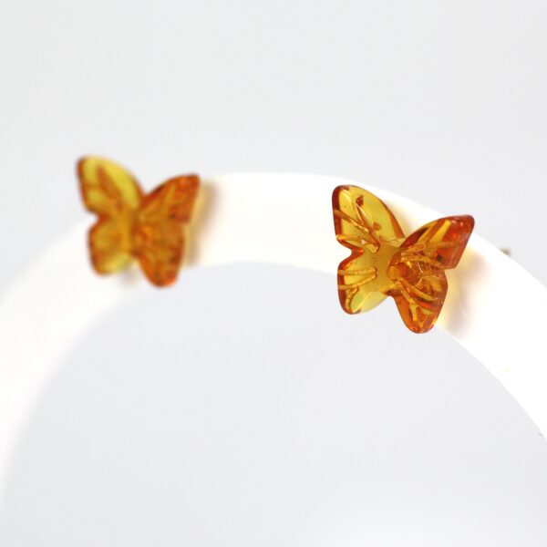 Gintariniai auskarai drugeliai