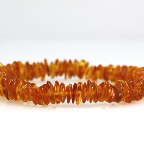 Neapdirbto gintaro apyrankė