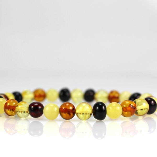 Gintarinė apyrankė