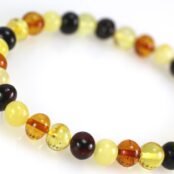 Gintarinė apyrankė