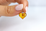 Amber pendant heart shape, small - Image 2